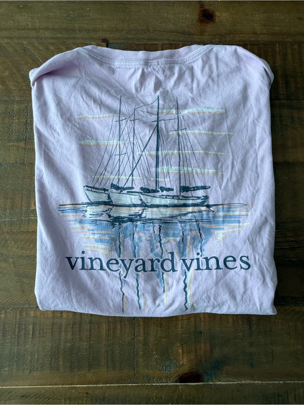 Vineyard Vines light purple t-shirt